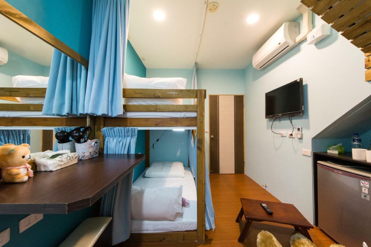 Sunrise Champs Hostel Хуалянь Экстерьер фото